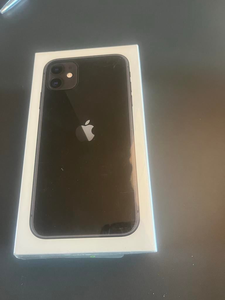 iPhone 11 128GB nieuw in ongeopende doos, Telecommunicatie, Mobiele telefoons | Apple iPhone, 128 GB, Nieuw, Zonder simlock, Zonder abonnement