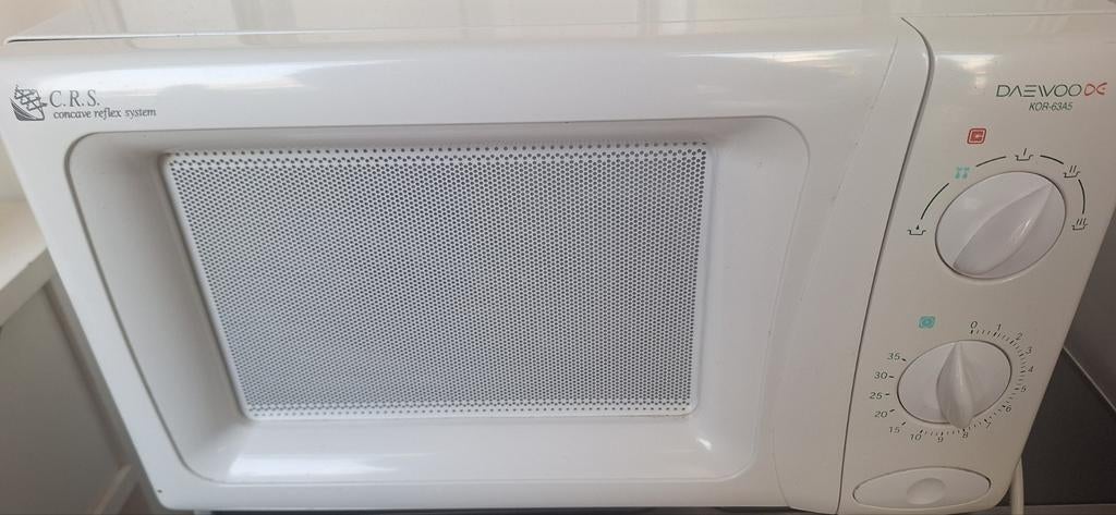 Daewoo KOR-63A5 Magnetron - Compact en Betrouwbaar, Ophalen, Gebruikt, Minder dan 45 cm, Magnetron