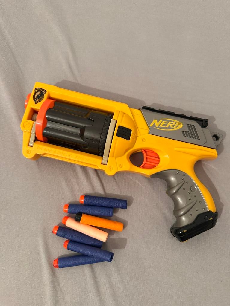 Nerf N-Strike Maverick REV-6 Blaster met Darts, Ophalen of Verzenden, Gebruikt