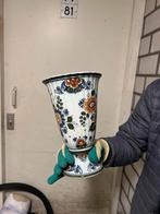 Delfts polychroom vaas / kelk, handbeschilderd, Ophalen of Verzenden
