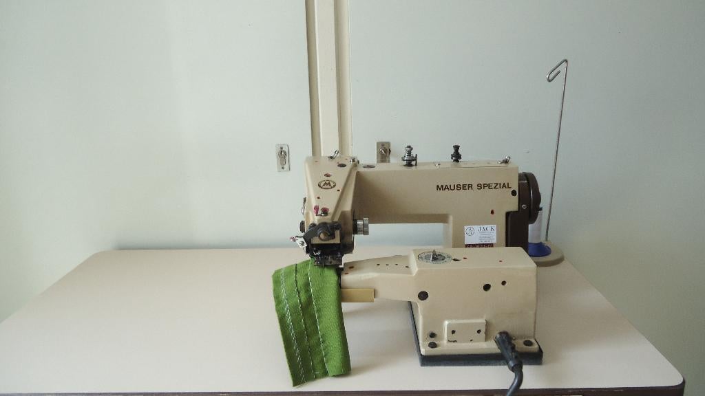 Industrie Blindzoom machine Mauser Spezial, Hobby en Vrije tijd, Naaimachines en Toebehoren, Overige merken, Gebruikt, Ophalen of Verzenden