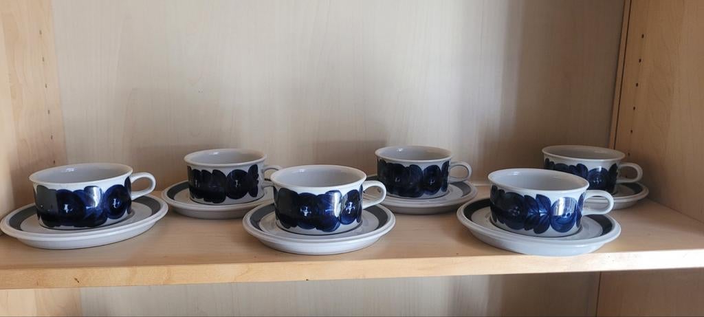 6 Arabia Finland kop en schotels, puntgaaf, Ophalen of Verzenden