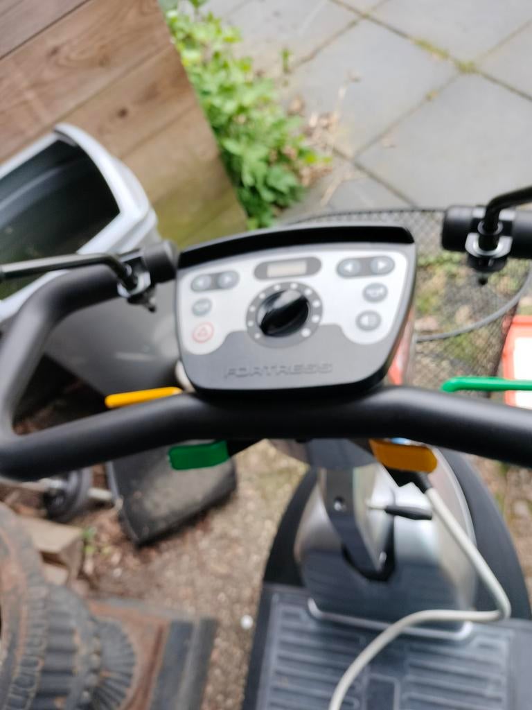 Brommobiel, Fietsen en Brommers, Ophalen of Verzenden, Zo goed als nieuw, Benzine