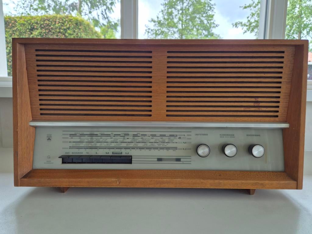 Grundig RF130 radio, Antiek en Kunst, Antiek | Tv's en Audio, Ophalen