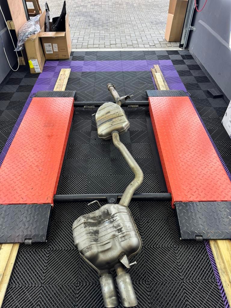 Middendemper + einddemper Audi A4 1.8, Ophalen, Gebruikt, Audi
