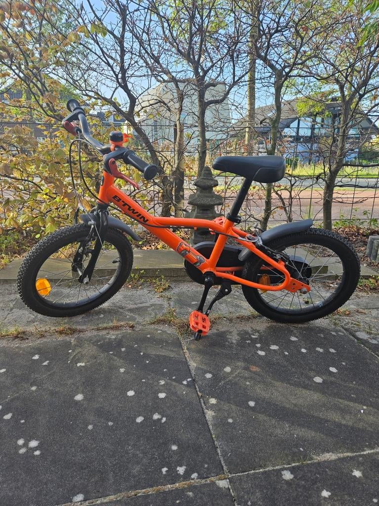 B'Twin Kinderfiets robot 500 Oranje 16 inch, Ophalen of Verzenden, Gebruikt, 16 tot 20 inch, B'Twin