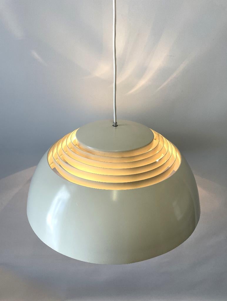 hanglamp Arne Jacobsen AJ Royal/AJ1 jaren '60 vintage, Gebruikt, Scandinavisch, Ophalen of Verzenden, Metaal