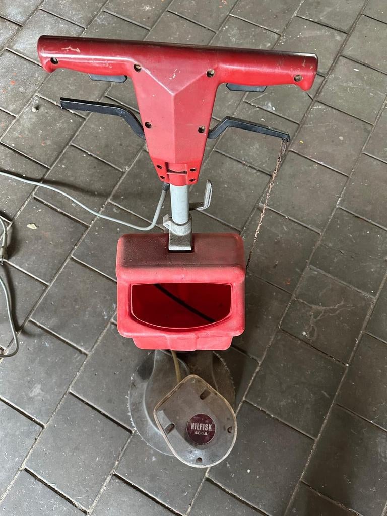 Nilfisk 400A Schrob- en Boenmachine, Ophalen of Verzenden, Gebruikt, Schrobmachine