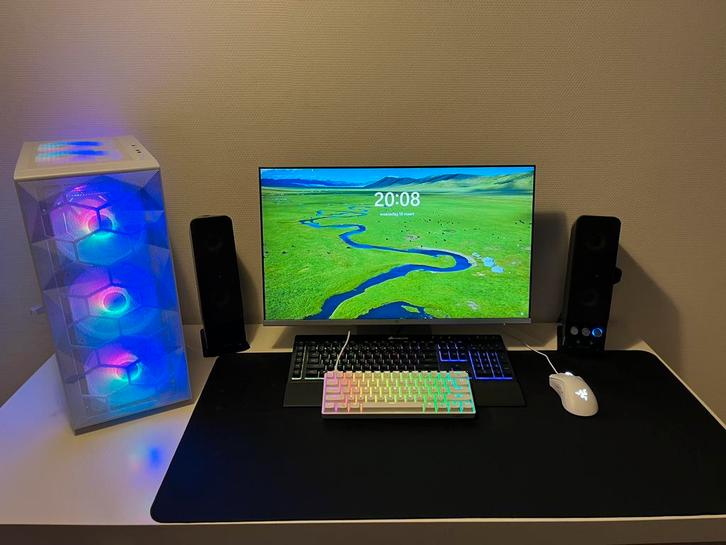 Complete Gaming PC Setup (RTX 5060 / Ryzen 5 / 32GB RAM), Computers en Software, Desktop Pc's, Zo goed als nieuw, 4 Ghz of meer