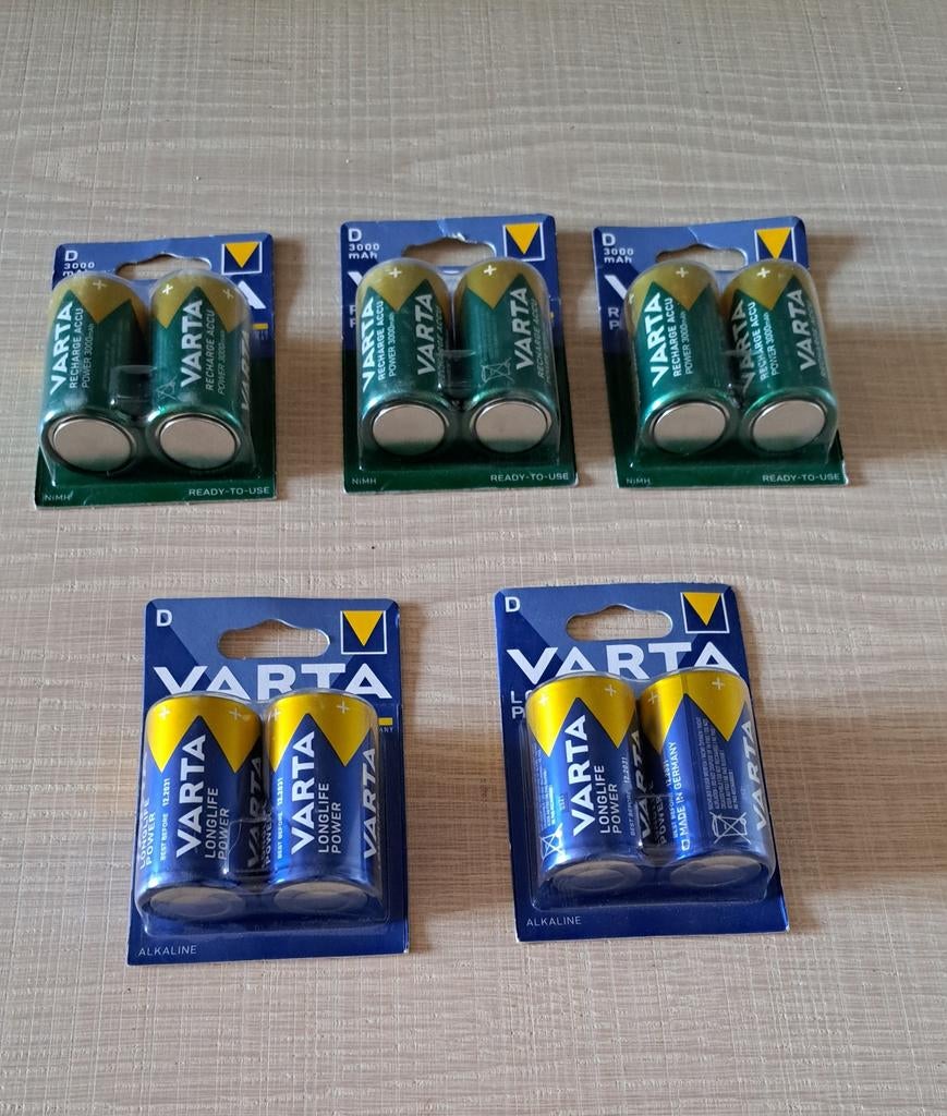 🔦 VARTA D BATTERIJEN OPLAADBARE EN GEWONE SETJES, Ophalen of Verzenden, Nieuw, Oplaadbaar