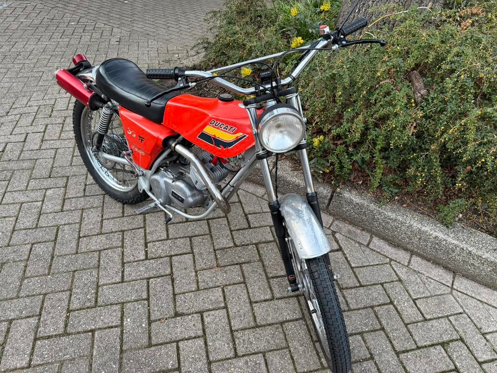 Leuke zeldzame Ducati Senda 50TT met kenteken!, Fietsen en Brommers, Overige merken, Maximaal 45 km/u, Ophalen of Verzenden, 4 versnellingen