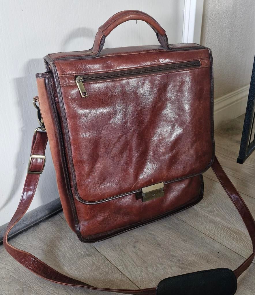 Laptoptas/Aktetas van bruin buffelleer - Hoge kwaliteit, Ophalen of Verzenden, 15 inch, Gebruikt, Aktetas