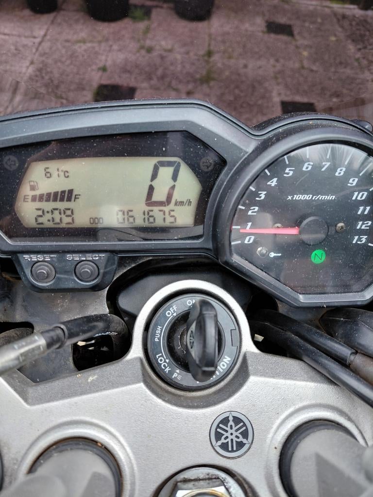 Black yamaha fz1 N, Motoren, Motoren | Yamaha, Particulier, Naked bike, meer dan 35 kW, 4 cilinders, Handgeschakeld, Occasion