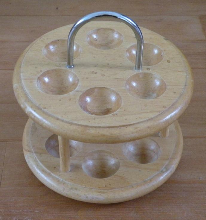 Eierrekje. Erg leuk model. Voor 12 eieren., Huis en Inrichting, Keuken | Keukenbenodigdheden, Ophalen of Verzenden, Zo goed als nieuw