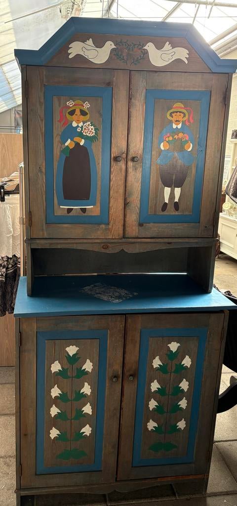 Unieke handgeschilderde vintage kast, Ophalen