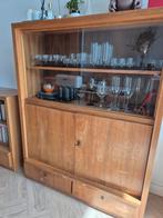 Vintage houten dressoir met glazen schuifdeuren, Antiek en Kunst, Ophalen of Verzenden