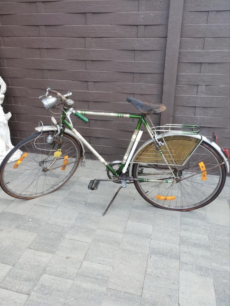Oude fiets Pontiac de luxe jaren 60 zie foto's, Fietsen en Brommers, Fietsen | Oldtimers, Ophalen, Overige merken, Jaren '60 of nieuwer