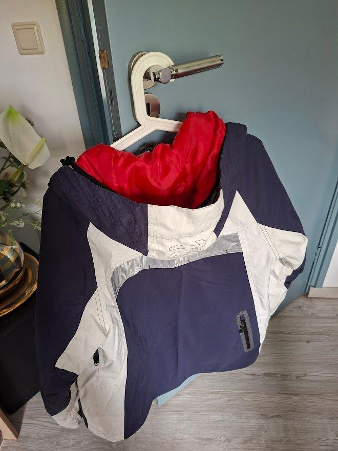 Ski/winterjack, Kleding | Dames, Ophalen, Maat 42/44 (L), Zo goed als nieuw, ResQ