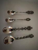 4 zilveren lepeltjes met royal afbeeldingen, Ophalen of Verzenden