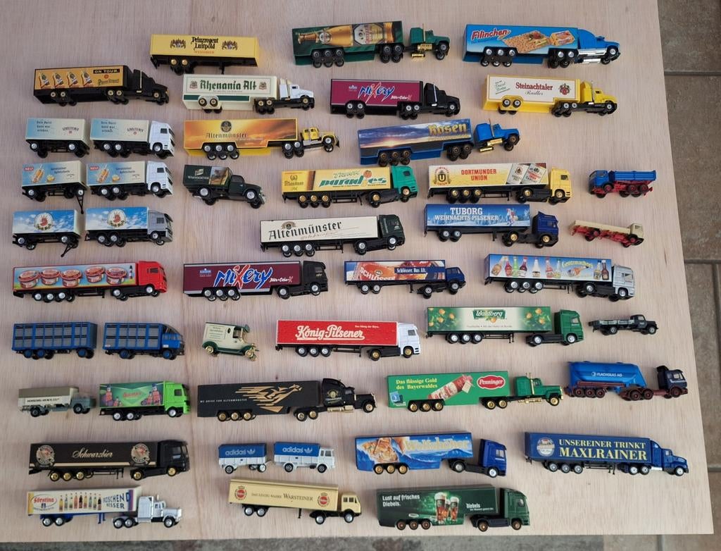 Mooie verzameling vrachtwagens, Hobby en Vrije tijd, Modelauto's | 1:87, Ophalen of Verzenden, Zo goed als nieuw, Bus of Vrachtwagen