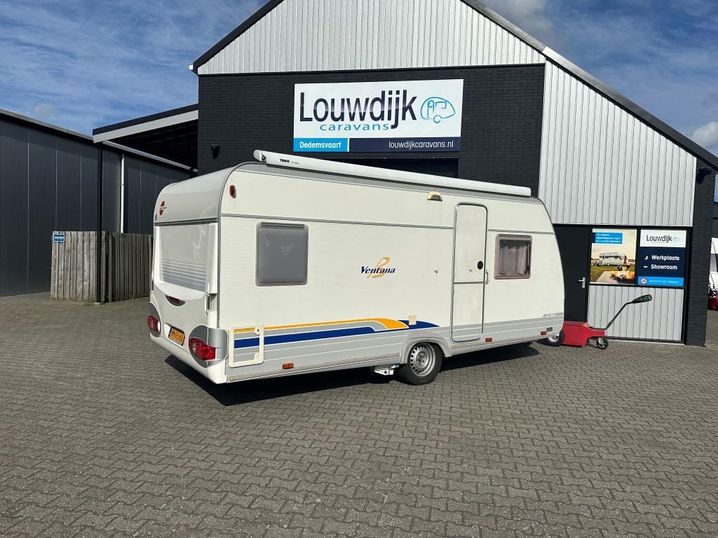 BURSTNER Ventana 455 TS ’04 (Mover, Fransbed), Rondzit, Vast bed, Bedrijf, Kelvinstraat 23
7701BZ  Dedemsvaart, NL
