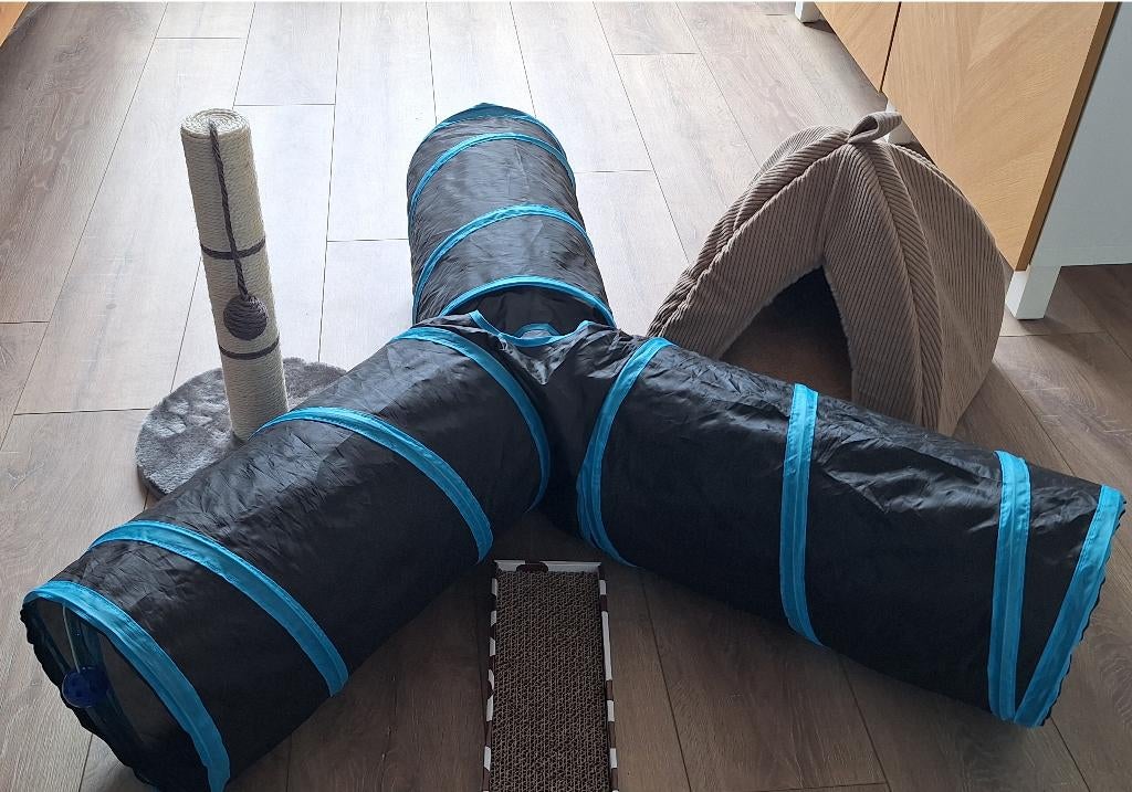 Meerdere kattenaccessoires, Dieren en Toebehoren, Katten-accessoires, Ophalen, Zo goed als nieuw