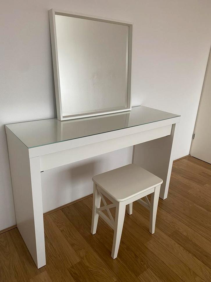 Mooie witte make-up tafel met spiegel en krukje, Huis en Inrichting, Tafels | Kaptafels, Gebruikt, 100 tot 150 cm, 50 tot 100 cm