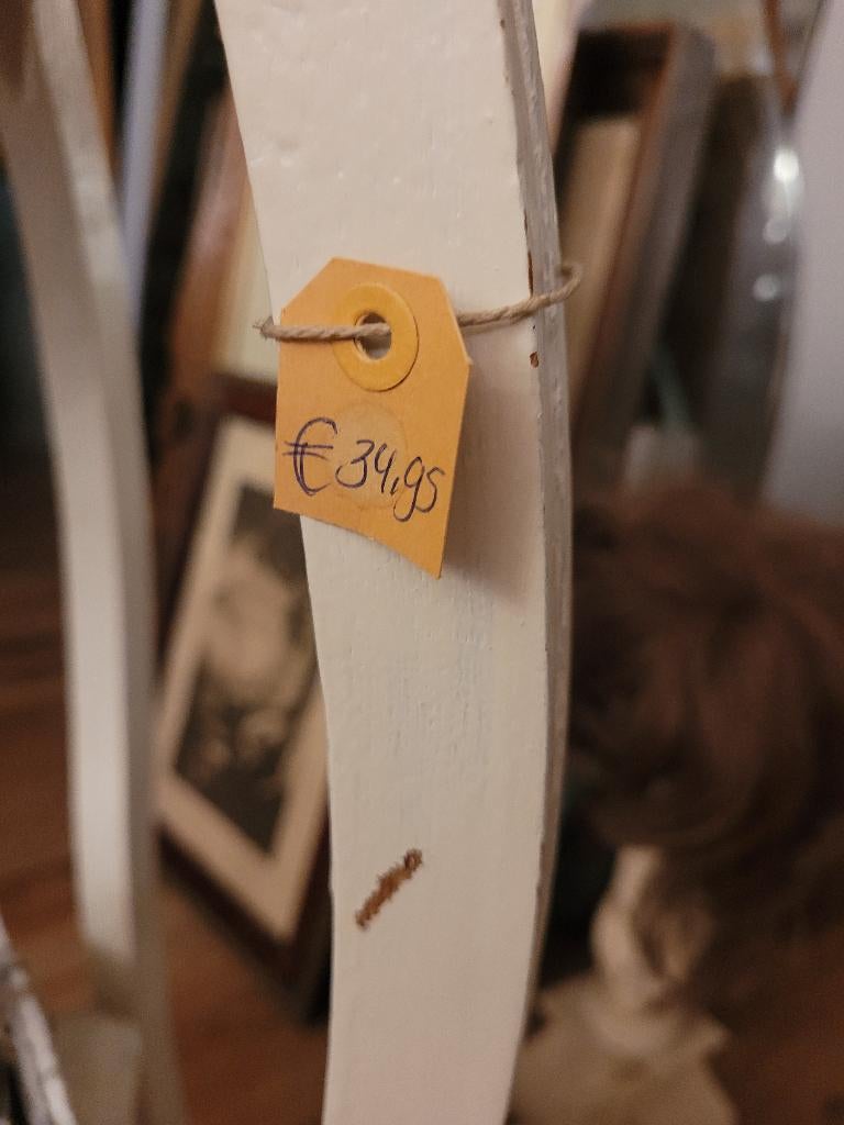 Zeer oud sierlijk tafeltje, bijzettafeltje, Antiek en Kunst, Curiosa en Brocante, Ophalen of Verzenden