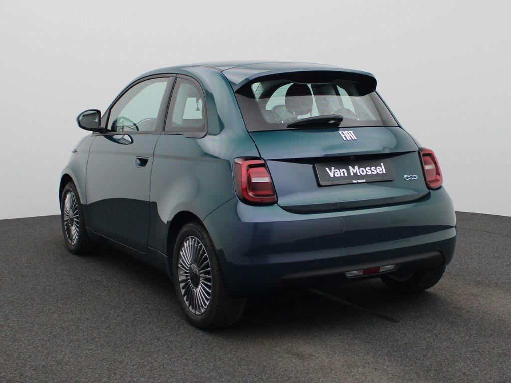 Fiat 500 500e 42 kWh Icon | Climate Control / ECC | Licht me, Stof, Gebruikt, 118 pk, 4 stoelen
