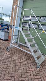 Bordestrap Platformtrap boottrap 7 treden 152 cm Zarges, Doe-het-zelf en Verbouw, Ladders en Trappen, Ophalen, Gebruikt, Trap