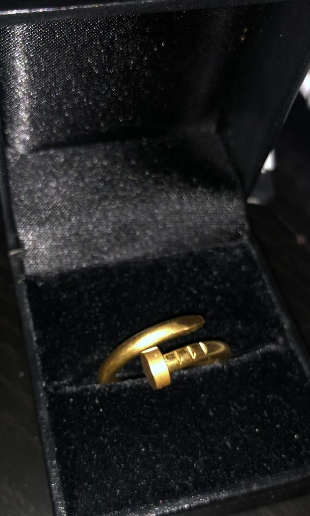 Cartier ring, Ophalen of Verzenden, Zo goed als nieuw, Goud, Dame