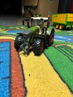 Britains/ siku fendt 828, Hobby en Vrije tijd, Modelauto's | 1:32, Ophalen of Verzenden, Zo goed als nieuw, Tractor of Landbouw