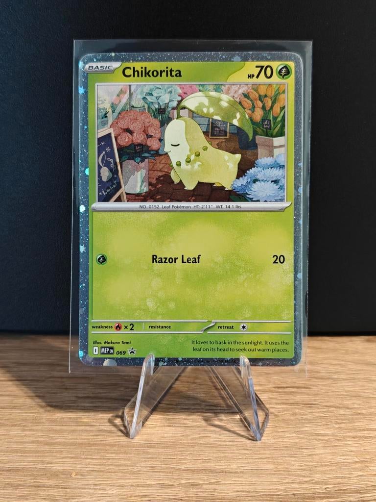 Pokémon Promo Chikorita MEP069, Ophalen of Verzenden, Nieuw, Losse kaart, Foil