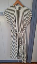 Wit/Donkerblauw gestreepte "Closed" dames jurk. Mt.S/M., Ophalen of Verzenden, Zo goed als nieuw, Maat 36 (S), Onder de knie