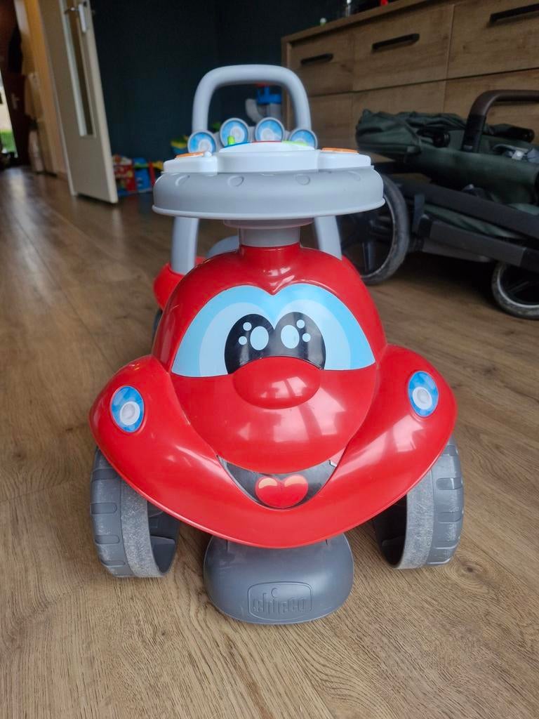 Chico loopauto met geluid en lichtjes., Kinderen en Baby's, Speelgoed | Buiten | Voertuigen en Loopfietsen, Ophalen