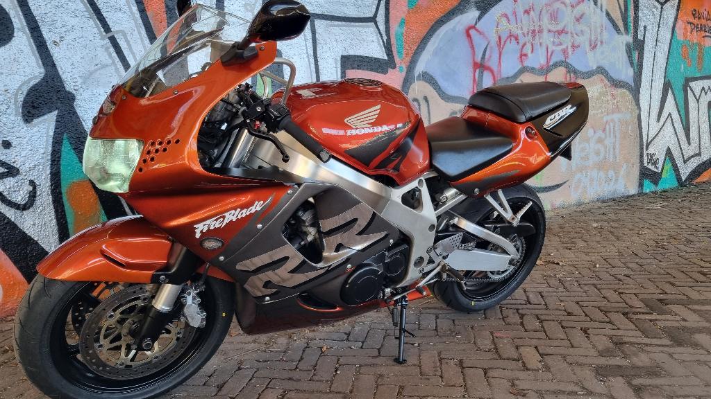 Honda CBR 900RR Fireblade, 4 cilinders, Motorrijbewijs A, Gebruikt, Super Sport