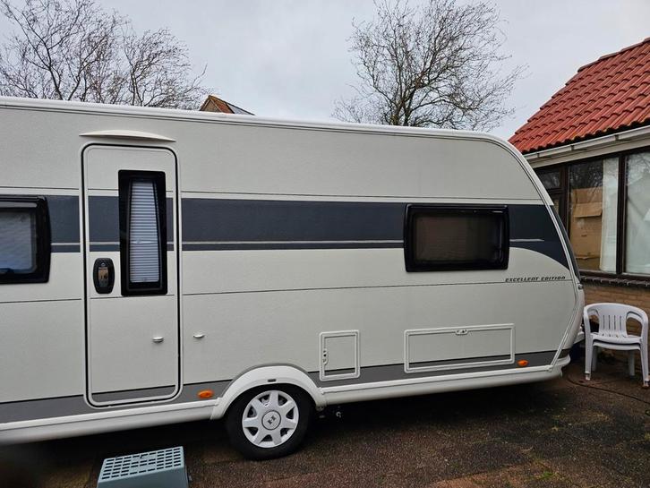 Hobby 540ul exelent edition., Caravans en Kamperen, Caravans, Particulier, tot en met 4, 1250 - 1500 kg, Rondzit, Hobby, 2 aparte bedden