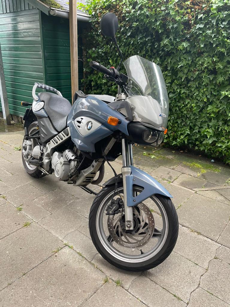 BMW F 650 CS Scarver bj 2002 km 38638 dealer onderhouden, Motoren, Motoren | BMW, Particulier, Meer dan 35 kW, Minimaal motorrijbewijs A2