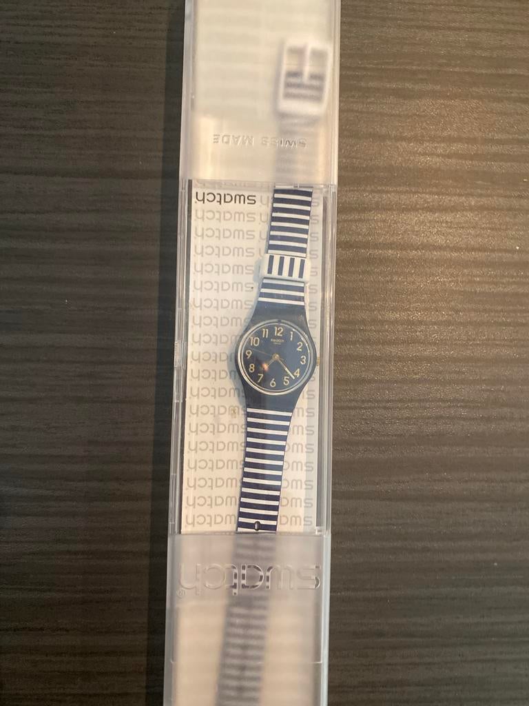 Swatch Kinderhorloge - Blauw/Wit gestreept, Ophalen, Zo goed als nieuw, Blauw, Jongen of Meisje