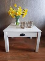 bijzettafeltje bijzet tafeltje tafel wit hout nachtkastje, Ophalen, Minder dan 45 cm, Minder dan 55 cm, Gebruikt