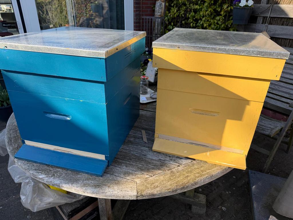 Bijen kast/ spaarkasten / imkerpak/ etc nieuw, Bijen