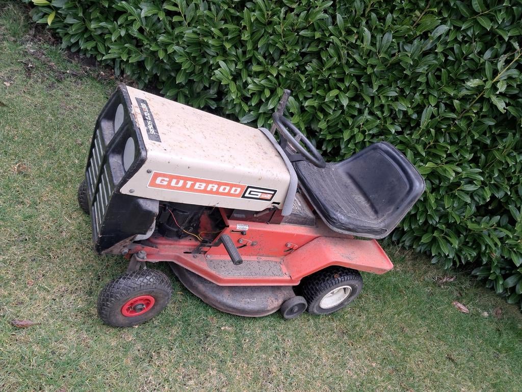 Gutbrod zitmaaier - Robuuste en betrouwbare grasmaaier, Ophalen, Gebruikt, Versnellingen, Gutbrod