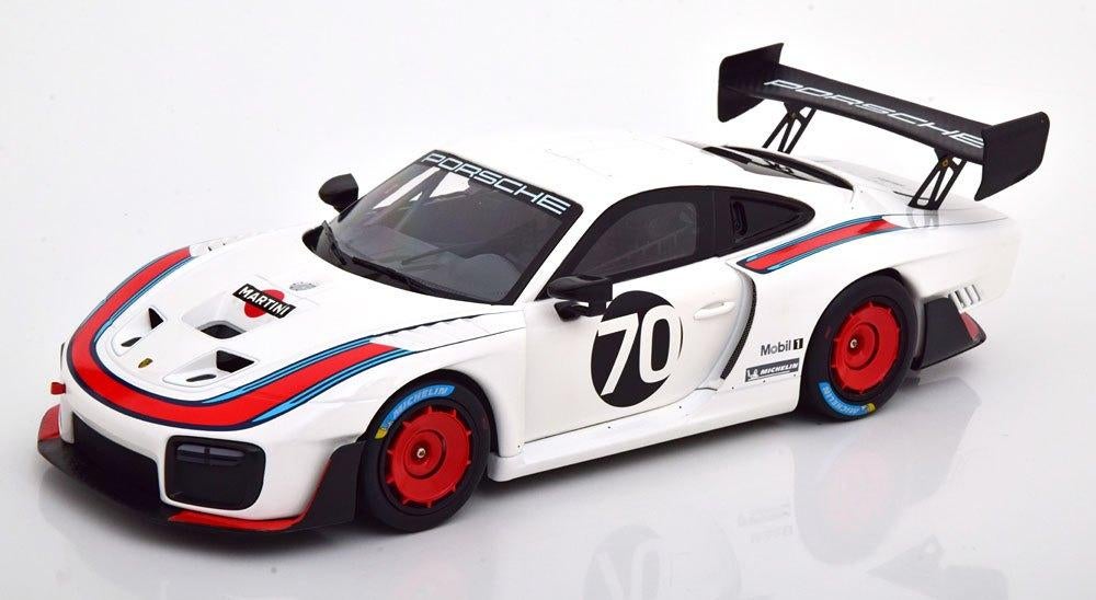 Porsche 935 / 19 based on 911 (991 II) GT2 RS 1:18 (nieuw), Verzenden, Nieuw, Auto, MiniChamps