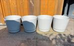 Set van 4 licht grjs kunststof bloempotten met schotel, Ophalen, Kunststof, Gebruikt, Minder dan 60 cm