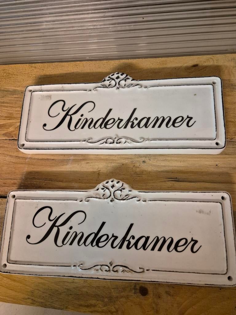 Kinderkamer bord, Ophalen of Verzenden