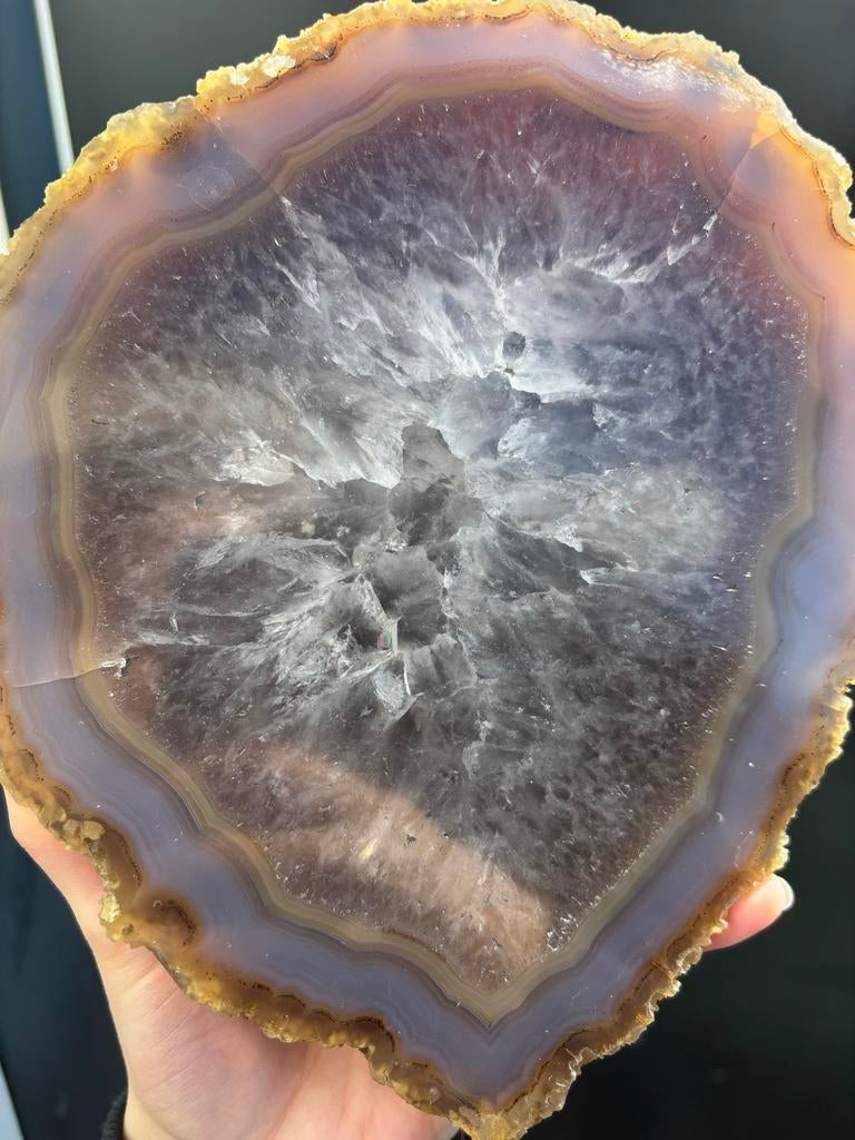 Rotsagaat op standaard, Sieraden, Tassen en Uiterlijk, Edelstenen, Ophalen of Verzenden, Zo goed als nieuw