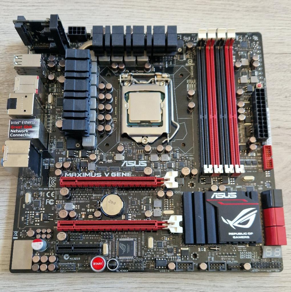Asus Maximus V Gene 1155 + i5 3570K, Computers en Software, Moederborden, DDR3, Ophalen of Verzenden, Gebruikt, Mini-ATX