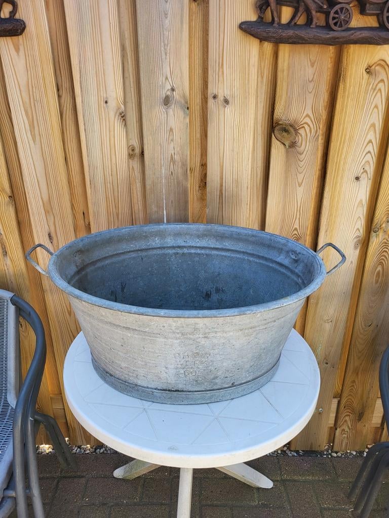 Te koop zinken teil 60 l, Ophalen