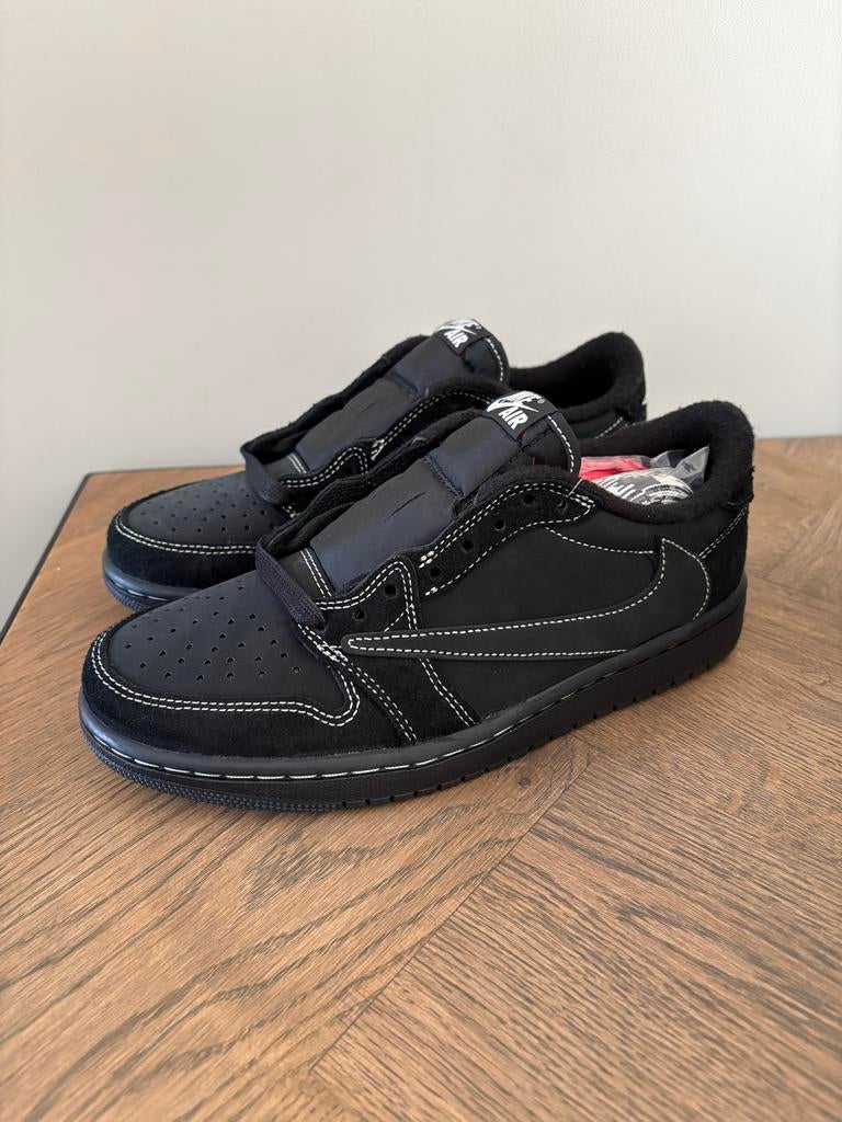 Nike x Travis Scott AJ1 Low OG SP Black - EU 38,5, Kleding | Heren, Schoenen, Ophalen of Verzenden, Nieuw, Zwart, Sneakers of Gympen
