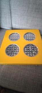 360W Spectrabox Pro-IV LED Kweeklamp, Tuin en Terras, Kweekspullen, Ophalen of Verzenden, Zo goed als nieuw, Kweeklamp